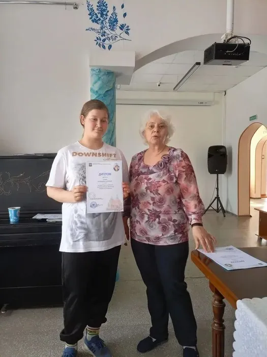 share-photo-12568544243