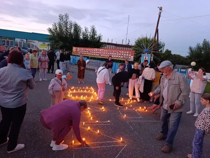 share-photo-25833721883